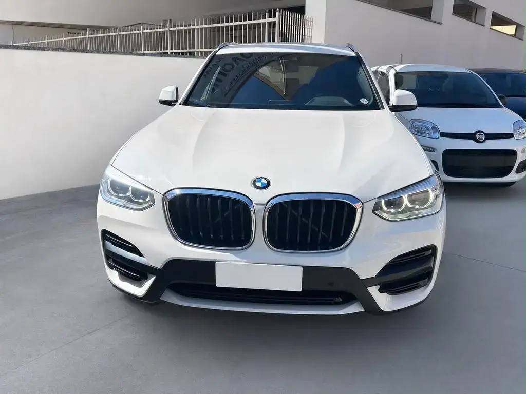 Main__Slider__Photo:BMW X3 Bmw X3 sDrive18d Business Advantage Aut. 06/2019-1