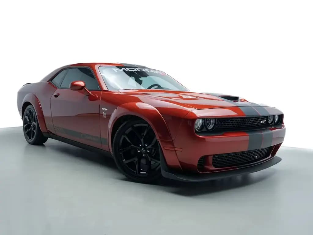 Main__Slider__Photo:Dodge Challenger 6.4 HEMI SCAT PACK WIDEBODY*SITZBEL*K 10/2022-0