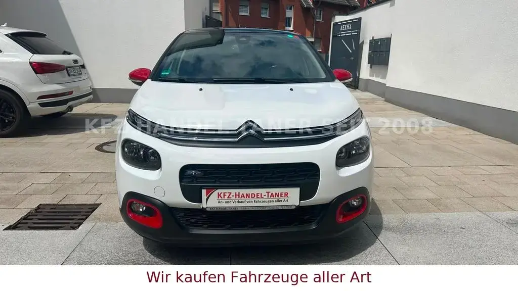 Main__Slider__Photo:Citroën C3 Shine 06/2017-1