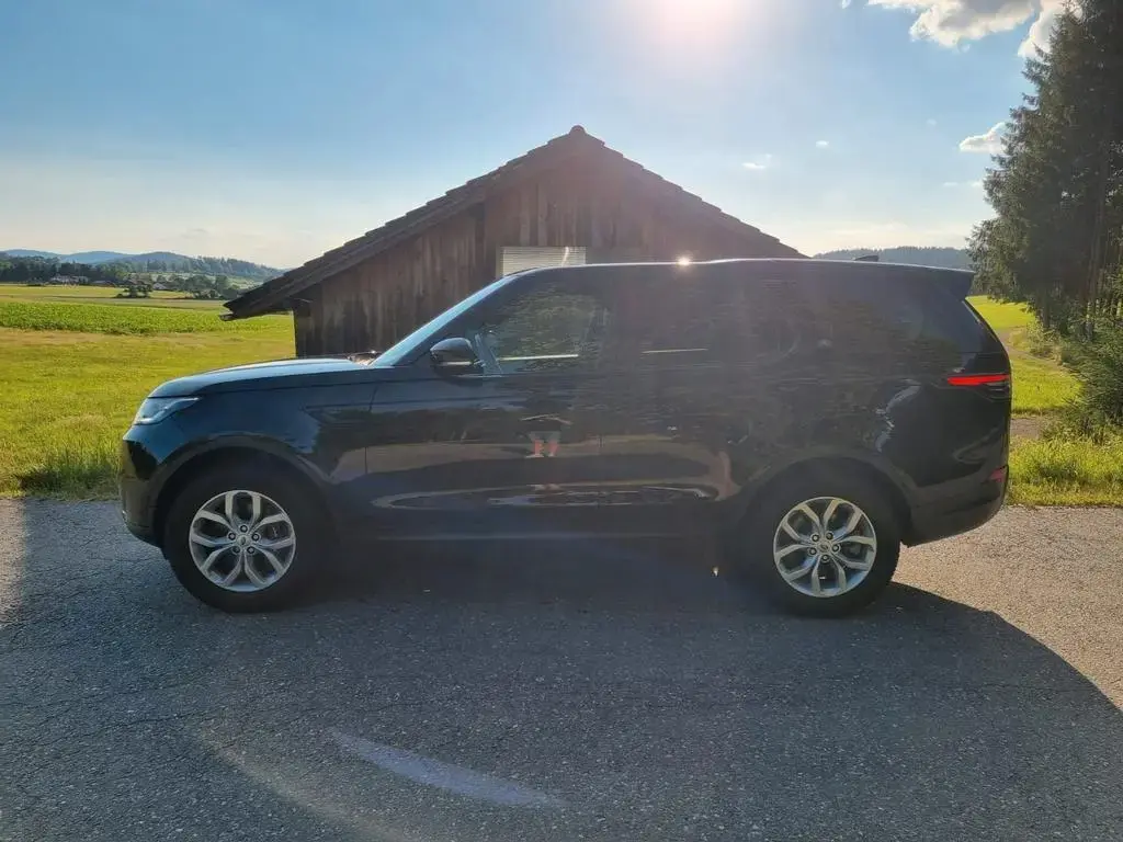 Main__Slider__Photo:Land Rover Discovery 5 SE SDV6 7-Sitzer,AHK,Pano,Meridian 11/2018-1