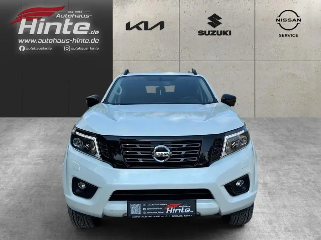 Main__Slider__Photo:Nissan Navara 2.3 dCi AT 4x4 DC N-Guard HARDTOP AHK GLA 12/2021-1