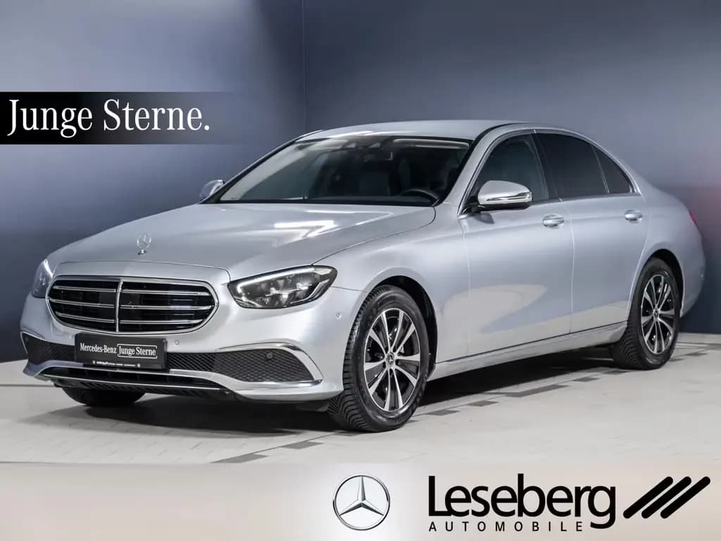 Main__Slider__Photo:Mercedes-Benz E 200 LED/Distronic/Kamera/Navi/9G/Ambiente/Shz 12/2021-0