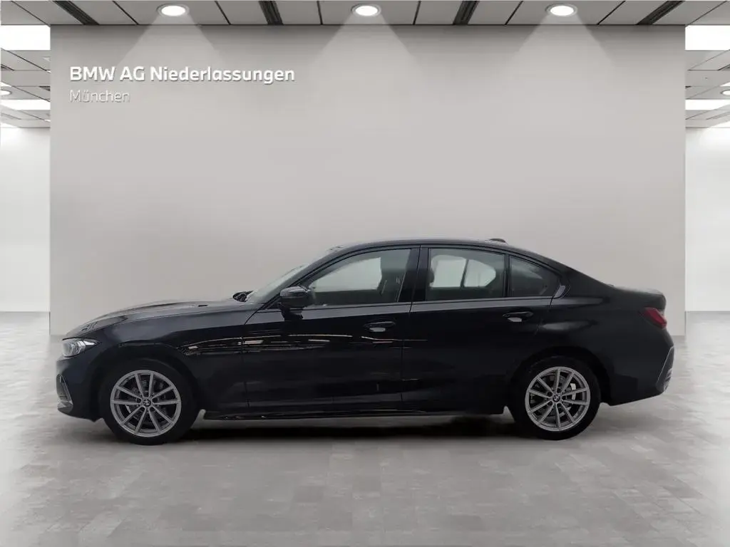 Main__Slider__Photo:BMW 318 i Limousine Navi PDC Sitzheizung 10/2024-1