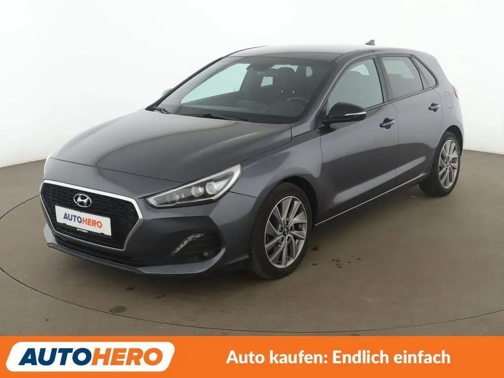 Main__Slider__Photo:Hyundai i30 1.4 TDGI Passion + Aut*NAVI*LED*TEMPO*CAM* 02/2018-0