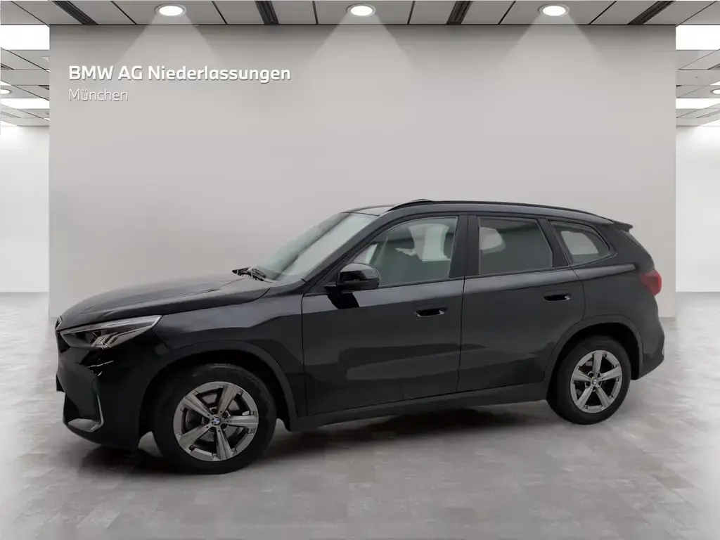 Main__Slider__Photo:BMW X1 sDrive18d Driv.Assist+ Kamera Sportsitze 06/2023-1