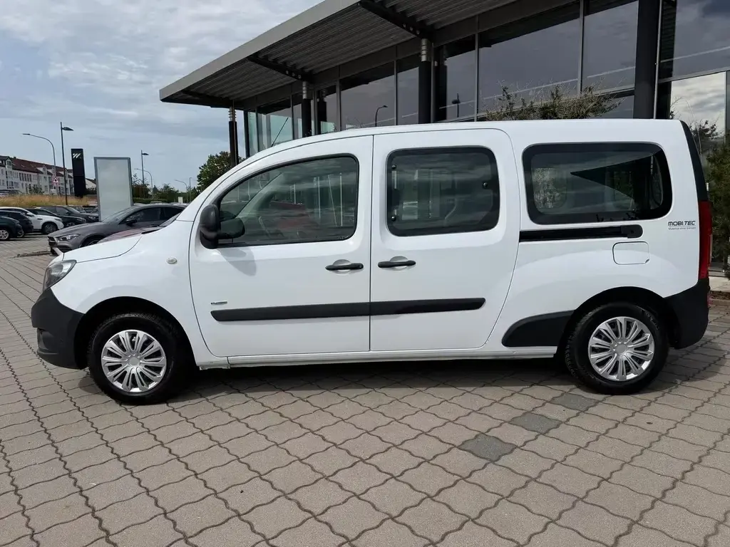 Main__Slider__Photo:Mercedes-Benz Citan Kombi 111 CDI extralang *Rollstuhlumbau* 05/2017-1