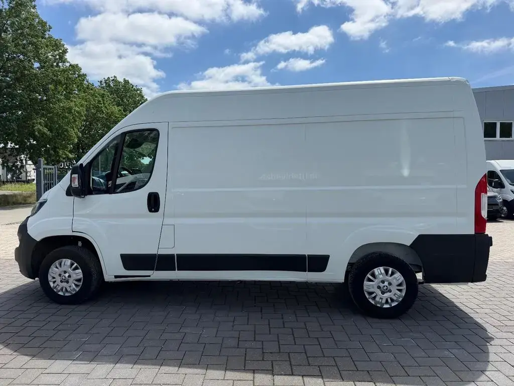Main__Slider__Photo:Peugeot Boxer Kasten  335 L2H2 Premium/Kamera/Totwinkel+ 02/2021-1