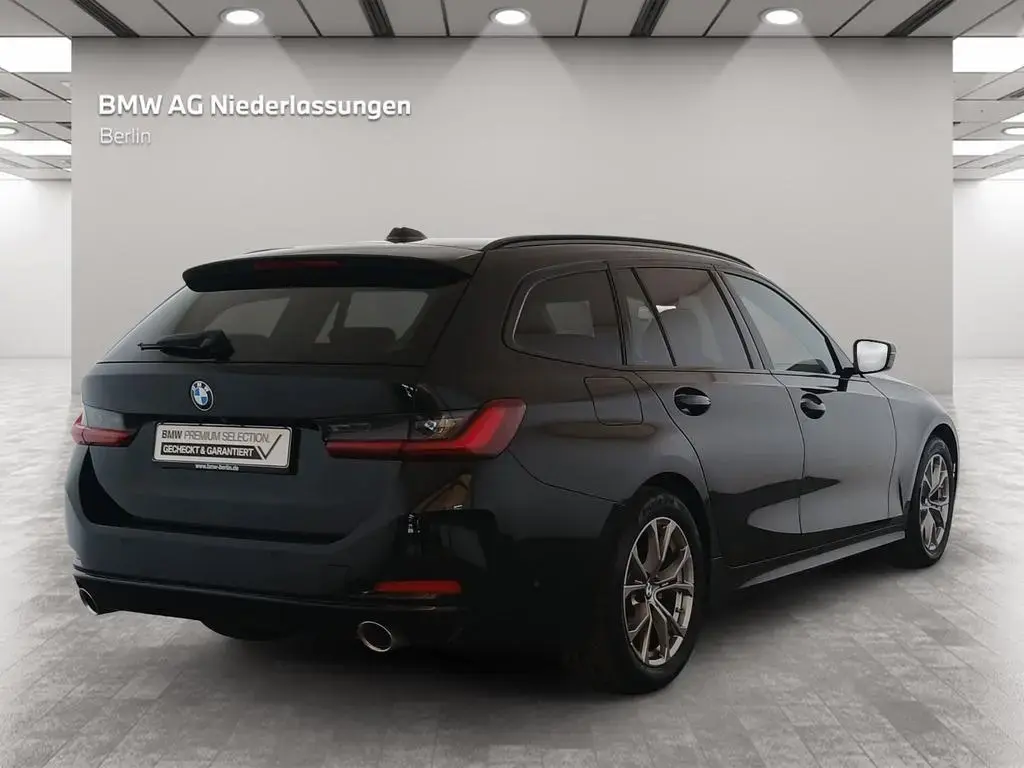 Main__Slider__Photo:BMW 318 i Touring Navi Kamera Driv.Assist Sportsitze 06/2023-1