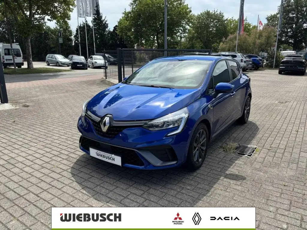 Main__Slider__Photo:Renault Clio R.S.-Line Edition **Navi**SHZ**GJR** 08/2020-1