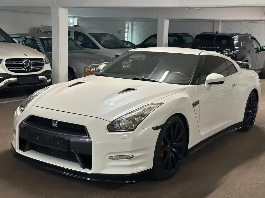 Main__Slider__Photo:Nissan GT-R Black Edition *Gen.3 / DBA* 03/2014-1
