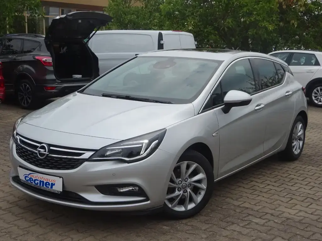 Main__Slider__Photo:Opel Astra K Lim. 150PS Innovation Navi Schiebedach 03/2019-1