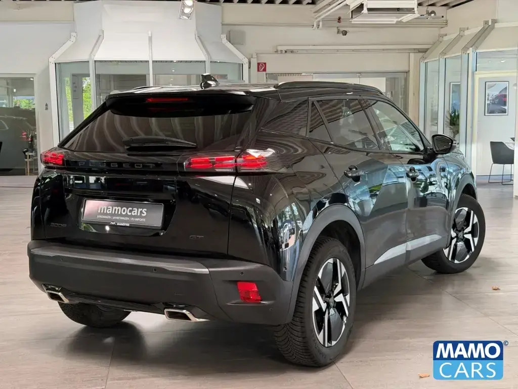 Main__Slider__Photo:Peugeot 2008 GT PureTech 130  ACC/BLIS/SHZ/NAVI/180° 12/2023-1
