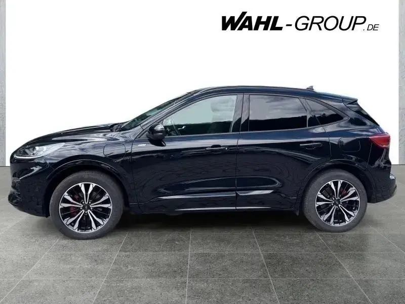 Main__Slider__Photo:Ford Kuga 2.5 Duratec Plug-in-Hybrid PHEV ST-Line X E 12/2021-1