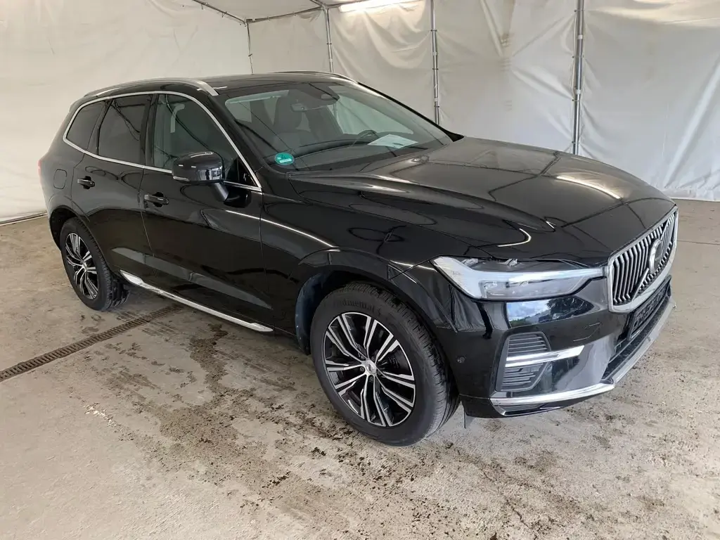 Main__Slider__Photo:Volvo XC60 B4 D Inscription Leder|360°|Memory|H&K|19" 02/2022-1