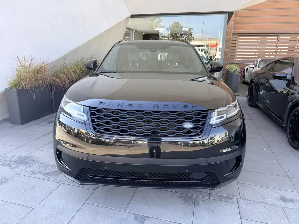 Main__Slider__Photo:Land Rover Range Rover Velar D300 SE/BlackPaket/21" 07/2020-1