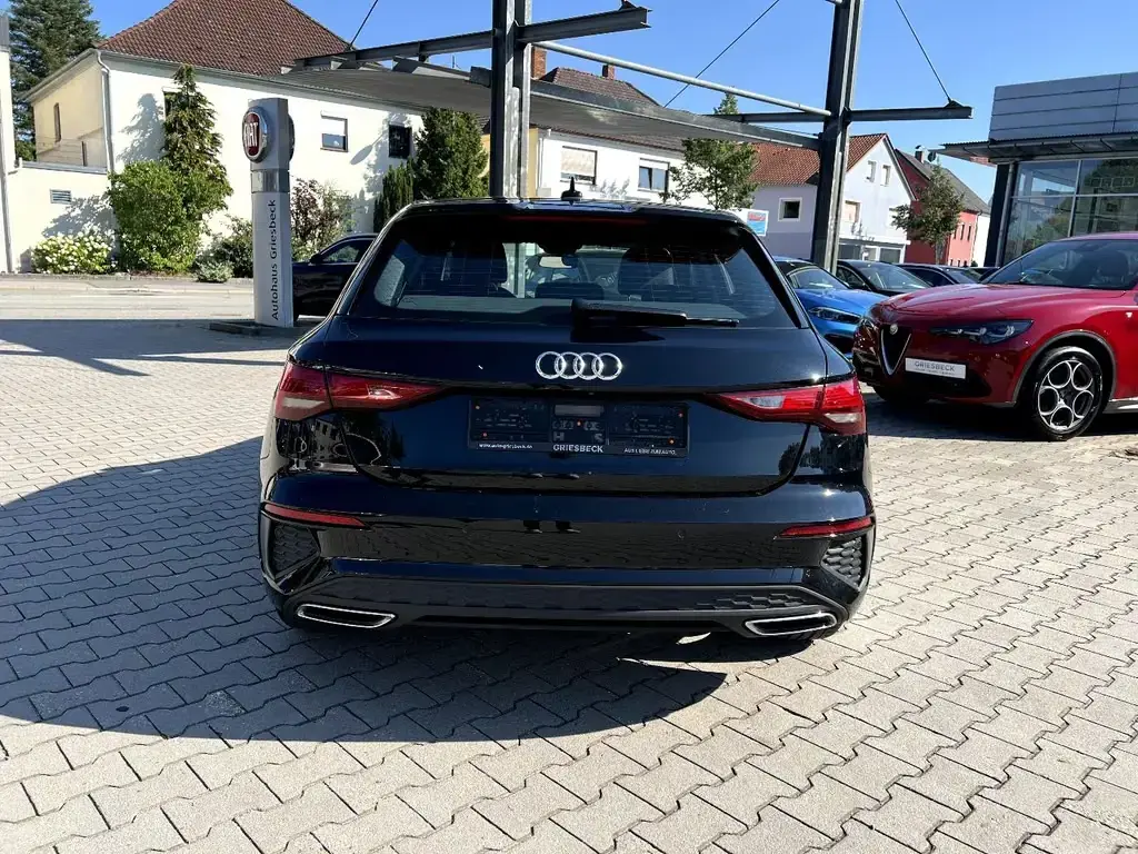 Main__Slider__Photo:Audi A3 Sportback 30 TDI S-Line LED Navi Kamera Sitzh 11/2022-1
