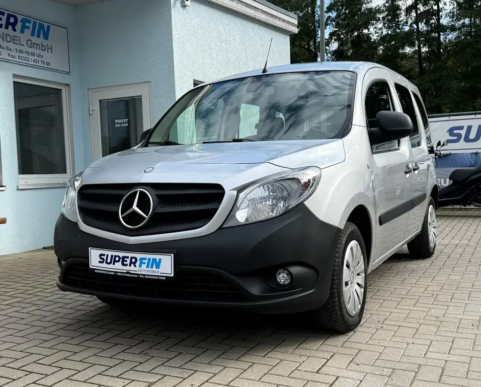 Main__Slider__Photo:Mercedes-Benz Citan 112 Lang Automatik KLIMAANLAGE KOMBI ZV SV 09/2017-1