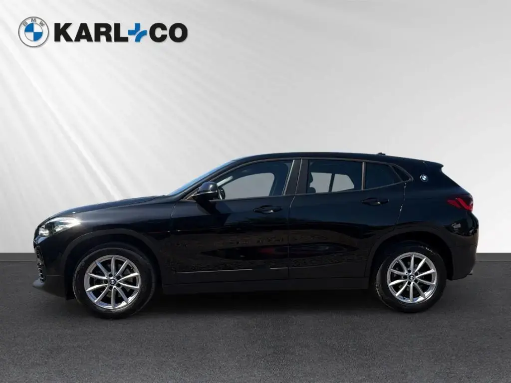 Main__Slider__Photo:BMW X2 sDrive 18 i Advantage Park-Ass. HiFi SHZ Navi 11/2022-1