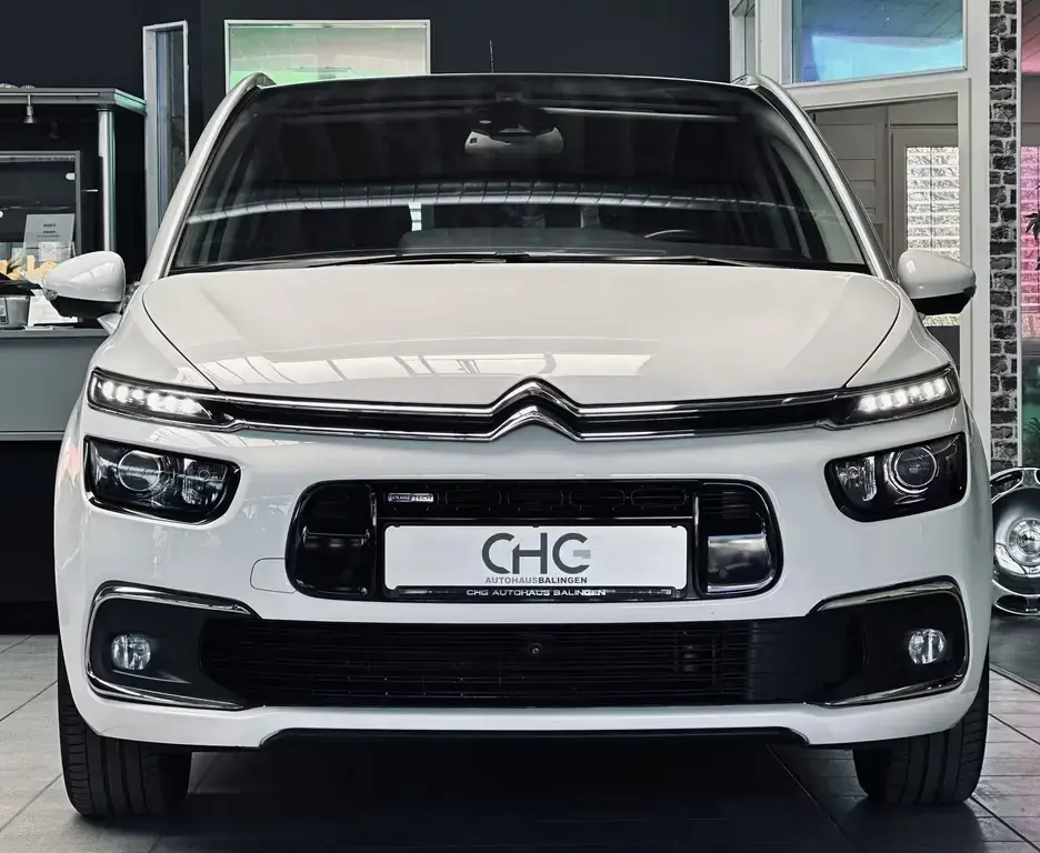 Main__Slider__Photo:Citroën C4 Picasso C4 Grand Picasso Spacetourer Shine|360*|JBL|AHK| 01/2017-1