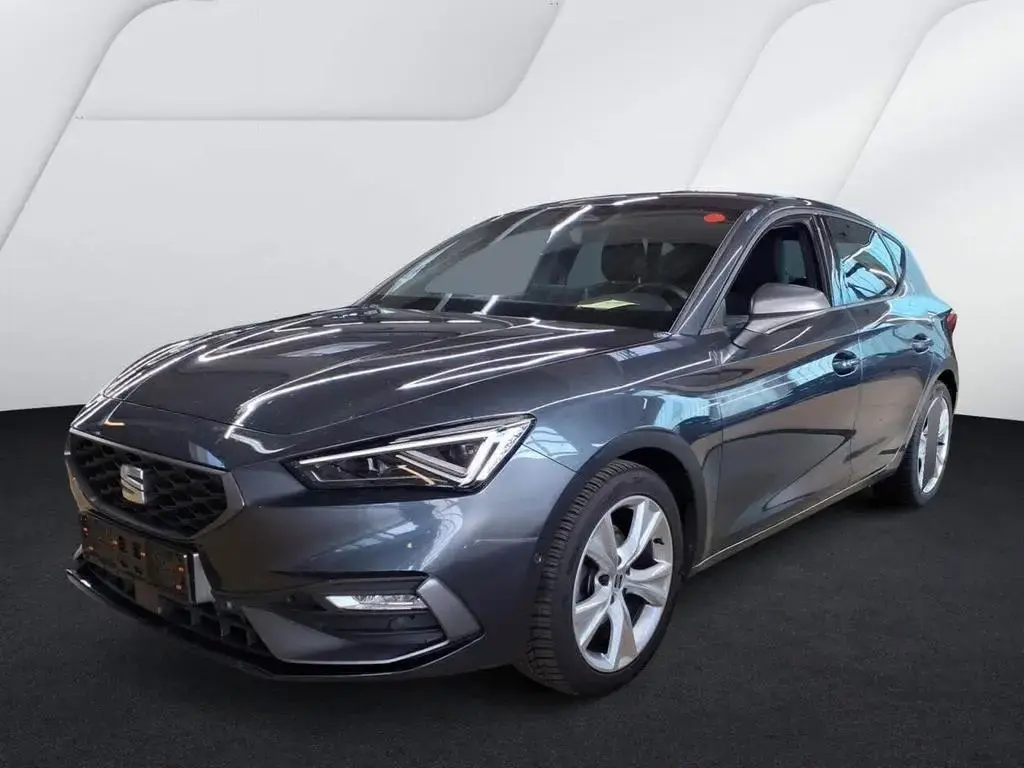 Main__Slider__Photo:Seat Leon FR 1.5 eTSI Sonderleasing Navi Matrix Sitzh 11/2025-1