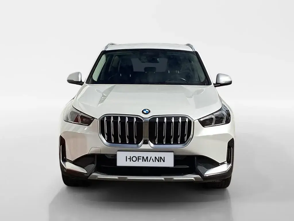 Main__Slider__Photo:BMW X1 xDrive20d Aut. xLine AHK+ACC+Inno+Lenkradhzg+ 08/2023-1