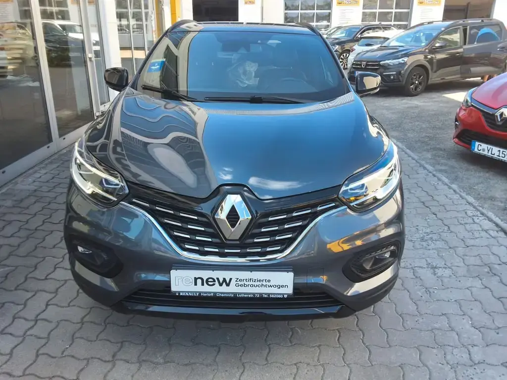 Main__Slider__Photo:Renault Kadjar Black Edition 140 PS 04/2022-1