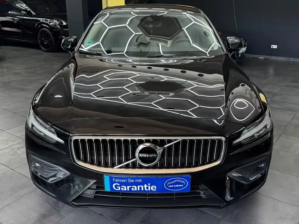 Main__Slider__Photo:Volvo S60 Inscription * LEDER * NAVI * KAMERA * 08/2021-1