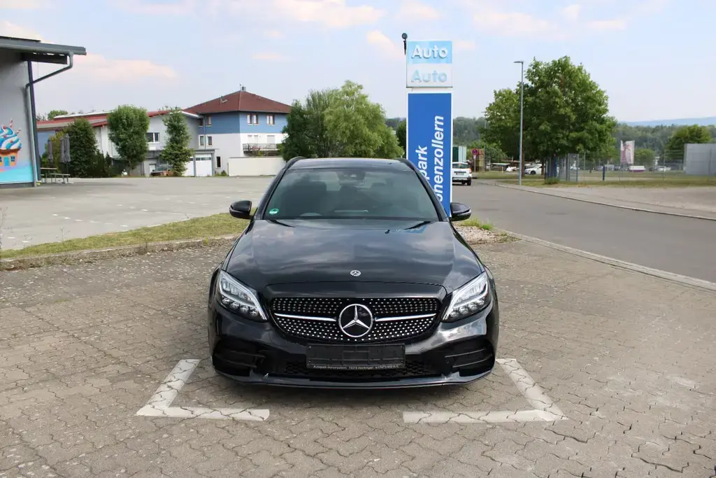 Main__Slider__Photo:Mercedes-Benz C 180 C T-Modell CGI*AMGLINE*TEMPOMAT*LED*STHZ* 02/2019-1