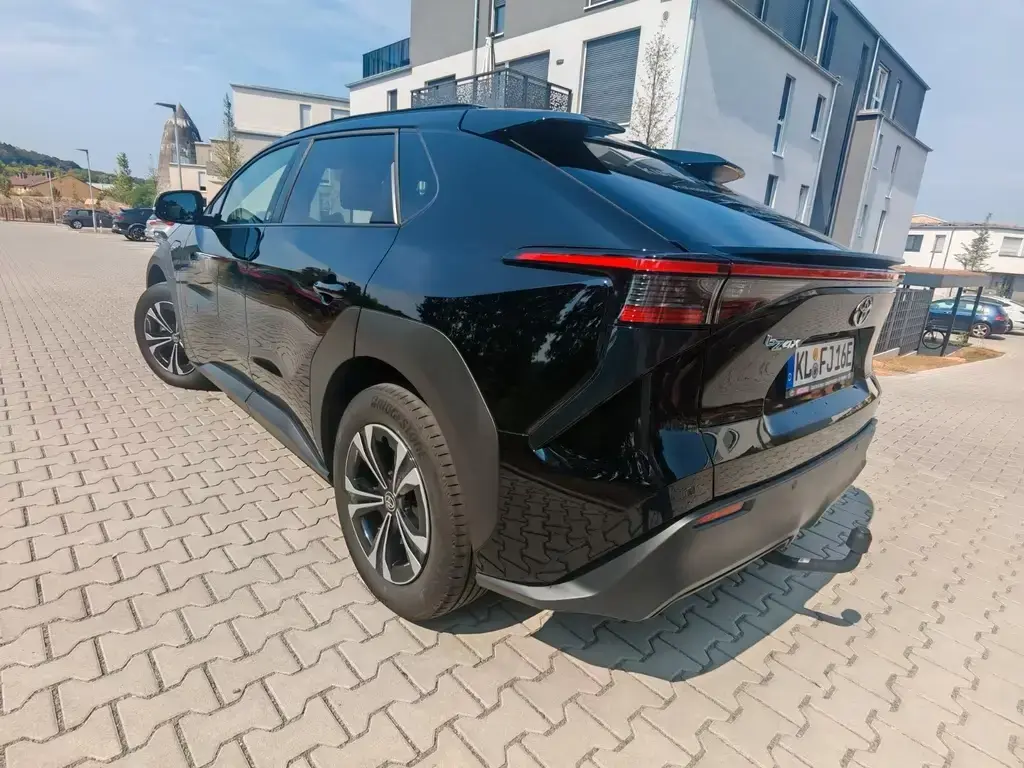 Main__Slider__Photo:Toyota bZ4X 71,4 kWh Team Deutschland 08/2024-1