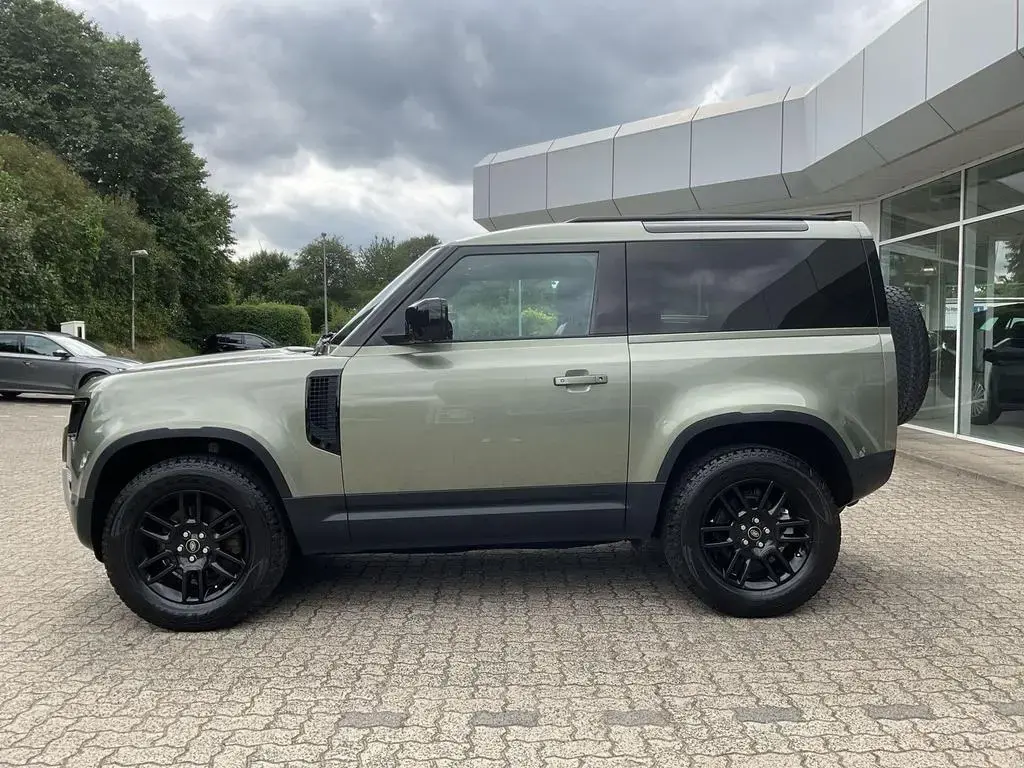 Main__Slider__Photo:Land Rover Defender 90 3.0 D200 Mild-Hybrid S AHK RFK PDC 10/2021-1