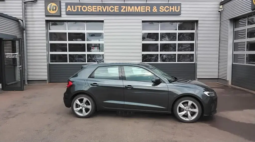 Main__Slider__Photo:Audi A1 Sportback 30 TFSI advanced 05/2019-1