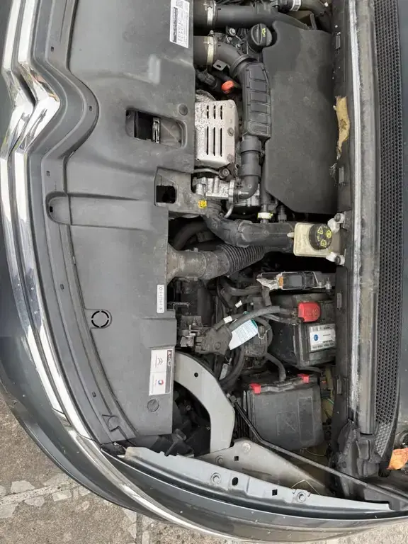 Main__Slider__Photo:Citroën C4 Picasso Start 110 PS, Zahnriemen erneuert 03/2017-1
