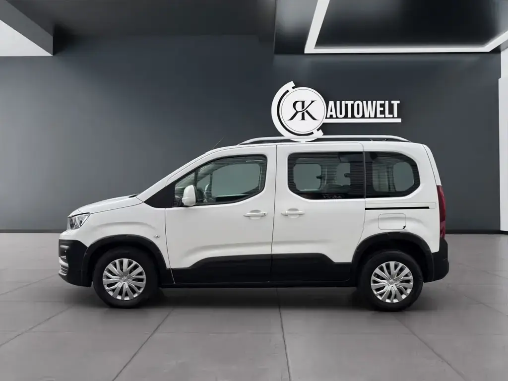 Main__Slider__Photo:Peugeot Rifter 1.5 Blue-HDi Active L1*PDC*ASSIST*PANO* 10/2018-1