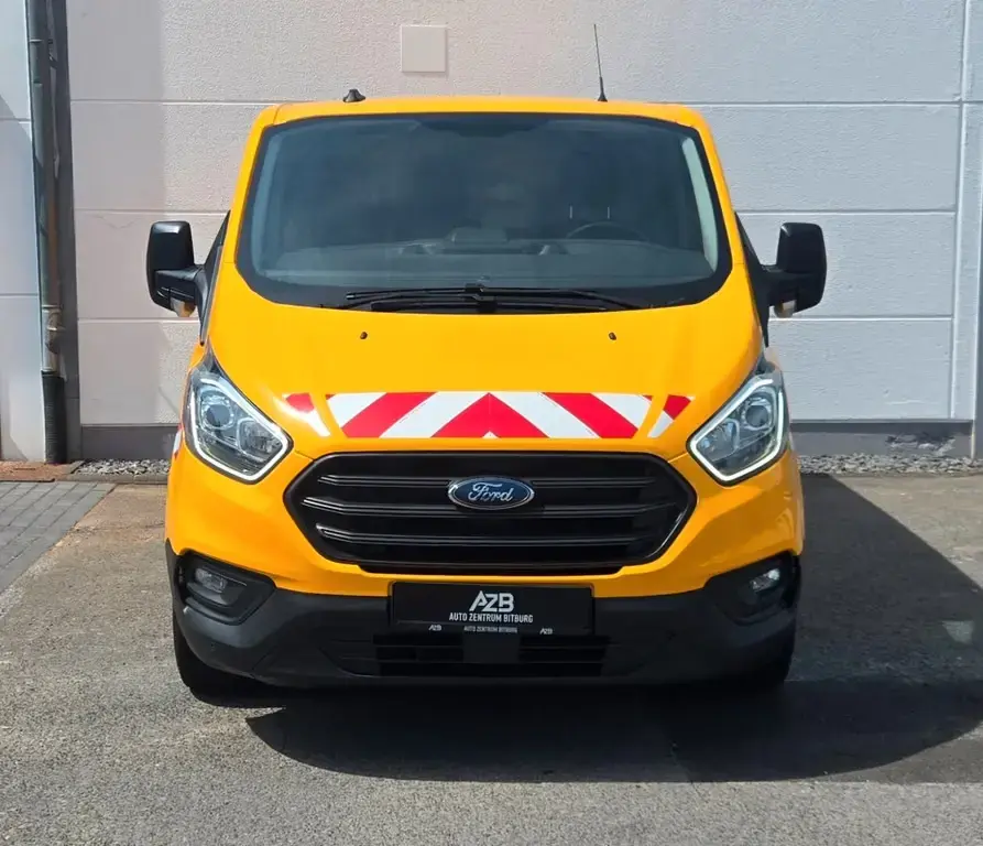 Main__Slider__Photo:Ford Transit Custom Kasten 280 L1 AHK/PDC/Klima 09/2021-1