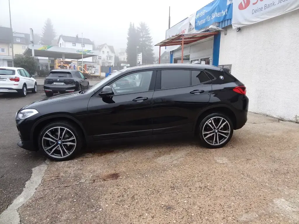 Main__Slider__Photo:BMW X2 /Sport/Pano/HUD/Kamera/Navi/Automatik 08/2018-1