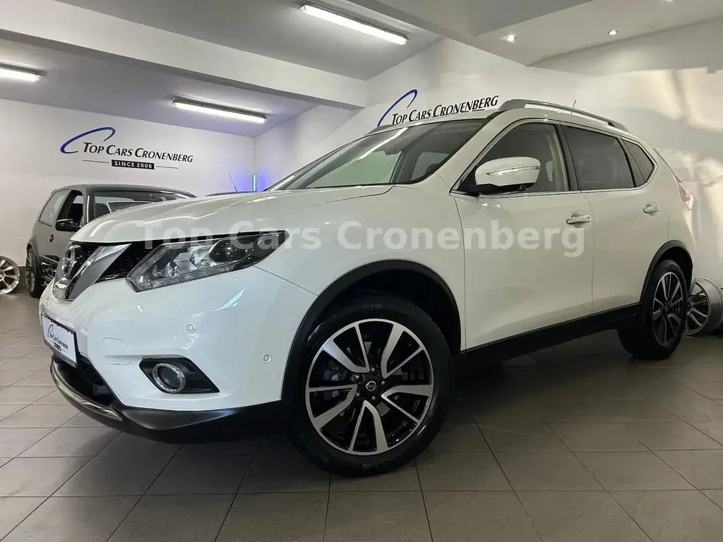 Main__Slider__Photo:Nissan X-Trail 1.6 Tekna*7.Sitzer*Panorama*LED*EU6*360° 05/2017-1