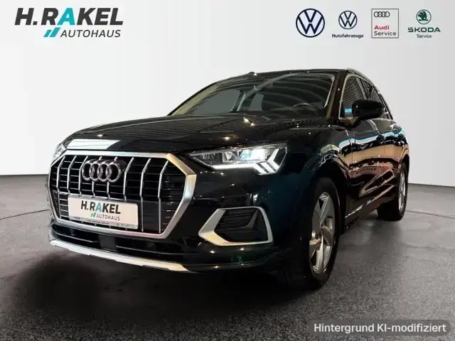 Main__Slider__Photo:Audi Q3 35 1.5 TFSI advanced 08/2020-1