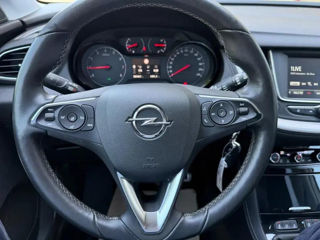 Main__Slider__Photo:Opel Grandland (X) NEUE ZAHNRIEMEN HU INSP 12/2017-1