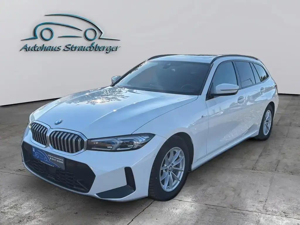 Main__Slider__Photo:BMW 318 d Touring M-Sport AHK ACC 3ZK PANO HiFi HUD 06/2024-1