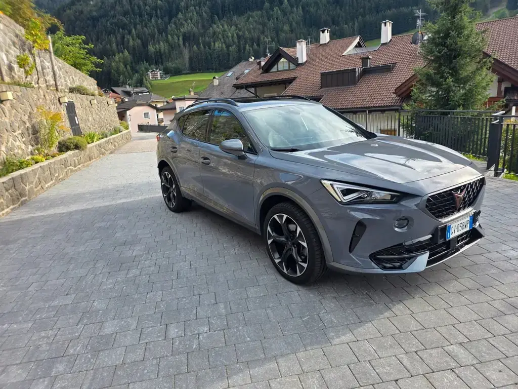 Main__Slider__Photo:Cupra Formentor 2.0 TDI 110kW 4Drive DSG - 05/2023-1