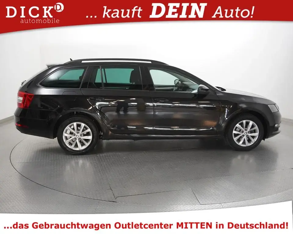 Main__Slider__Photo:Skoda Octavia Com 1.5TSI DSG Tour NAV+SHZ+ACC+APPL+DAB 03/2020-1