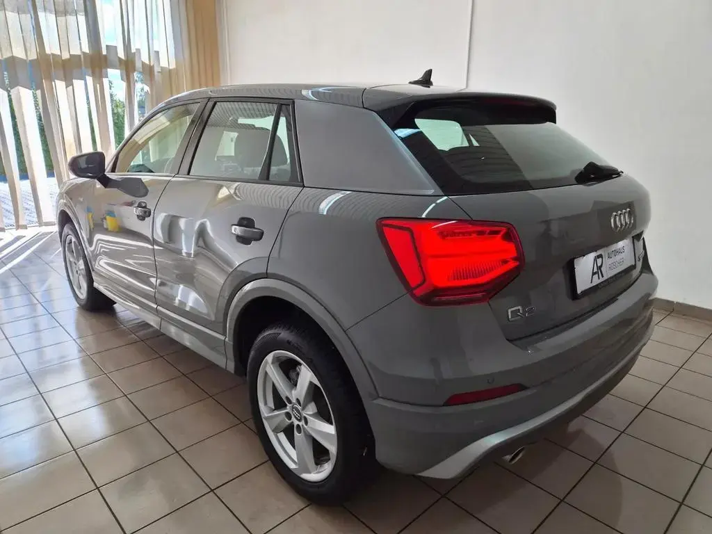 Main__Slider__Photo:Audi Q2 30 TFSI sport S Line LED Navi Quantum-Grau 04/2020-1
