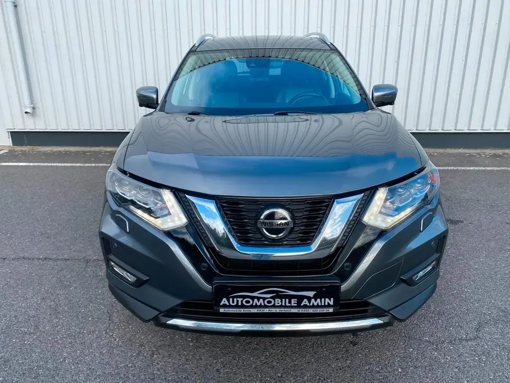 Main__Slider__Photo:Nissan X-Trail 360° Cam Leder Panorama Bose Sound 10/2019-1