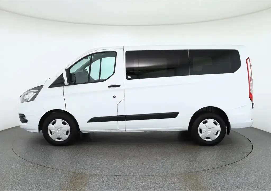 Main__Slider__Photo:Ford Transit Custom 2.0 TDCi Trend Tempomat Klimaaut. 09/2018-1