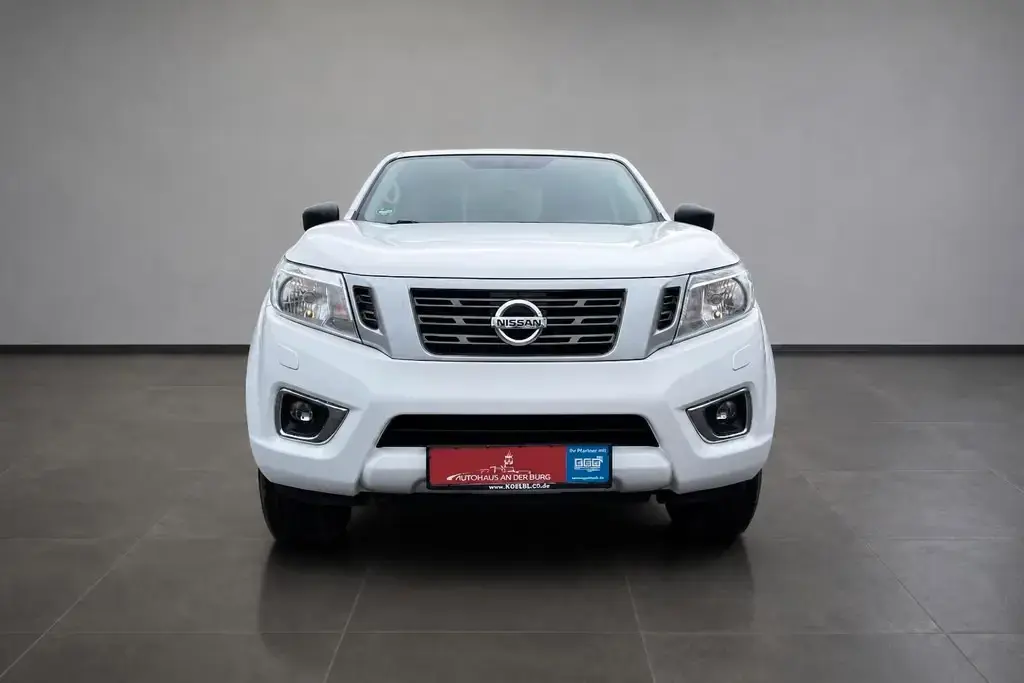 Main__Slider__Photo:Nissan Navara NP300 Visia Double Cab 4x4 12/2016-1