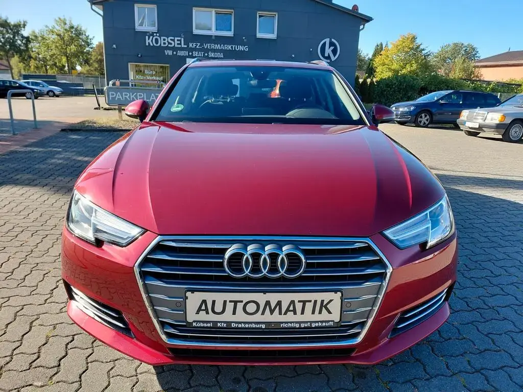 Main__Slider__Photo:Audi A4 Avant sport 08/2017-1