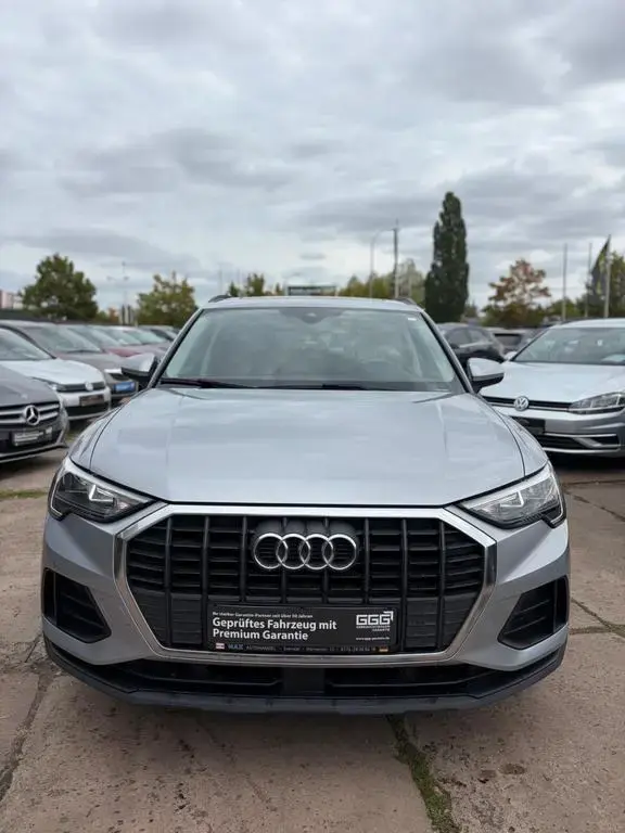 Main__Slider__Photo:Audi Q3 35 TDI basis 05/2019-1