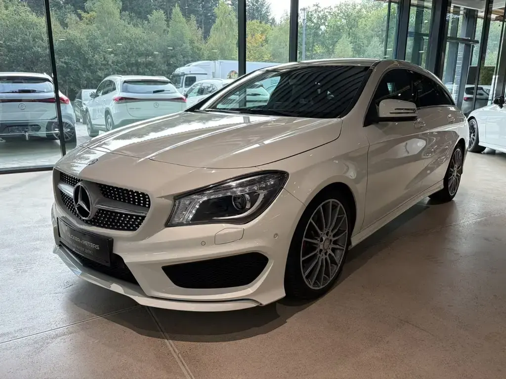 Main__Slider__Photo:Mercedes-Benz CLA Shooting Brake CLA 180 SB /AMG/8-FACH/XENON/AUTOMATIK/GARANTIE 04/2015-1