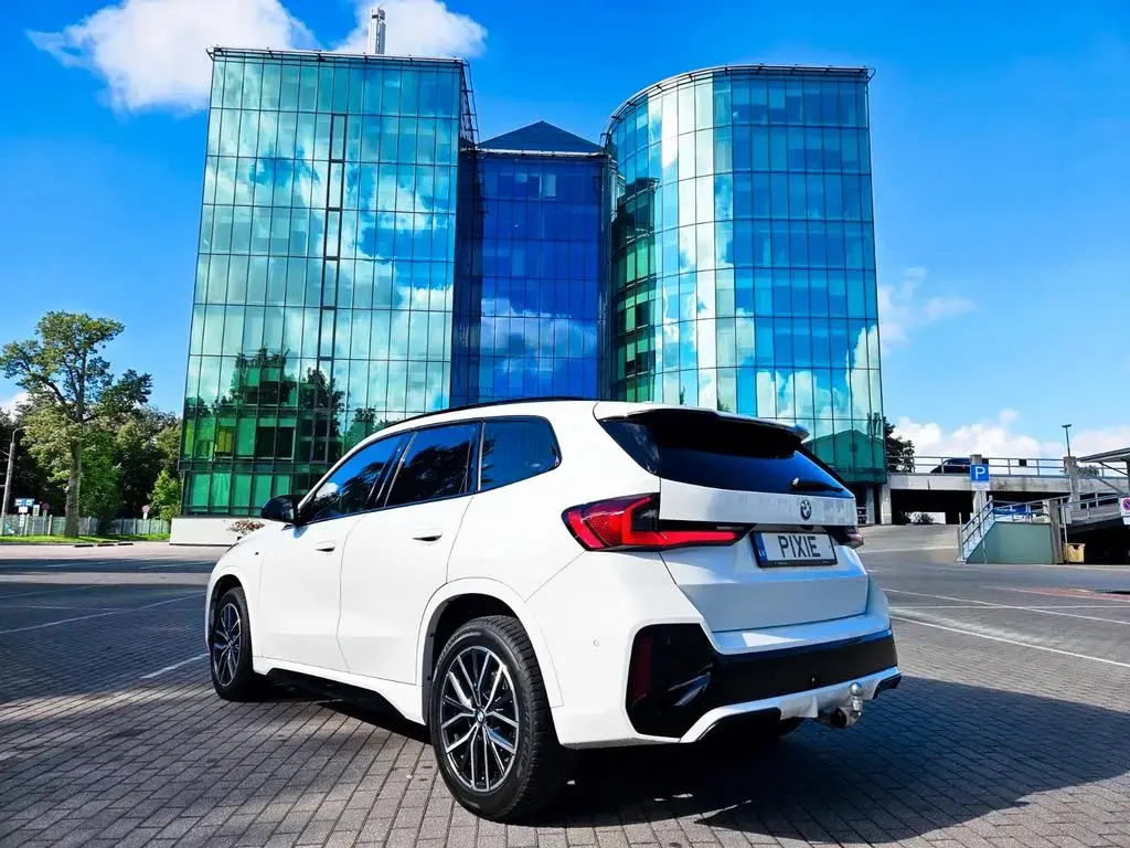 Main__Slider__Photo:BMW X1 sDrive18i Steptronic - 01/2023-1