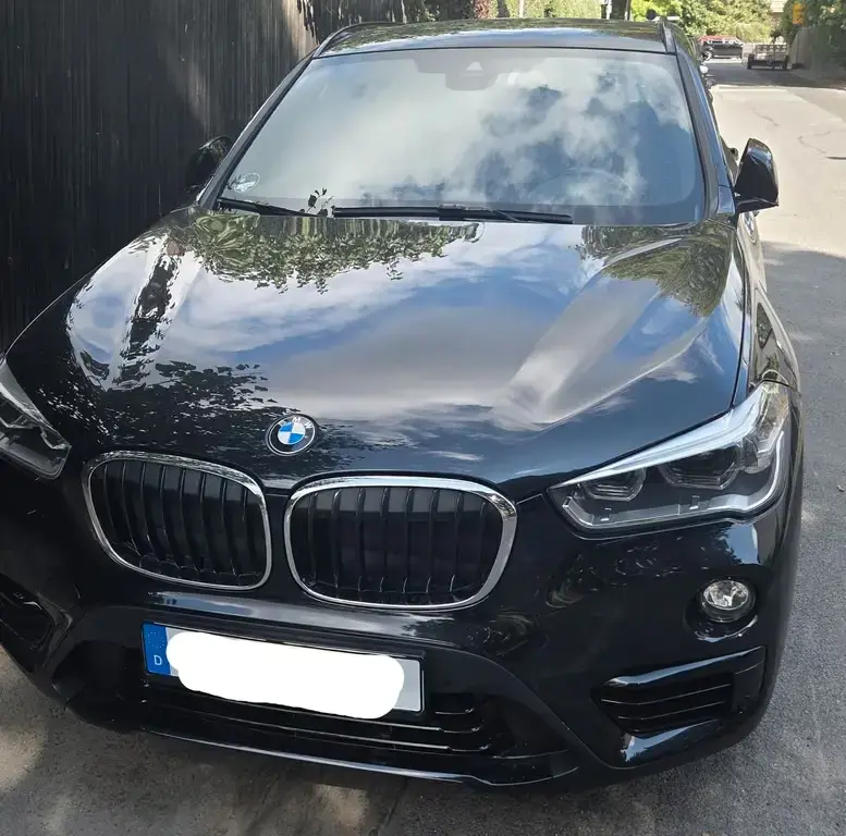 Main__Slider__Photo:BMW X1 xDrive18d AT8 Sport Line AHK RFK Garantie 09/2019-1
